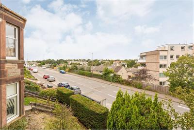 122/2 Charterhall Road, Edinburgh, EH9 3HW - image 13