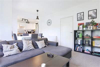 2/5 Tertaglia Street, Sighthill, Edinburgh, EH11 4FQ - image 4