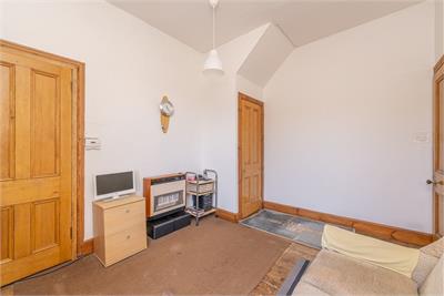 5 Ryehill Gardens, Edinburgh, EH6 8ER - image 9