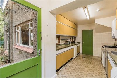 9 Fox Covert Grove, Edinburgh, EH12 6UJ - image 7