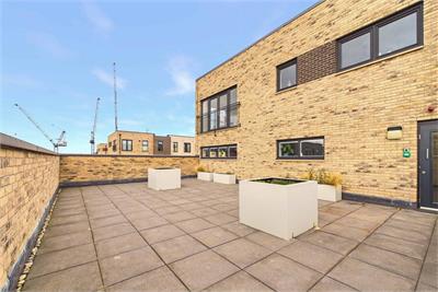 20/11 Margaret Thomson Crescent, Leith, Edinburgh, EH6 7FD - image 9