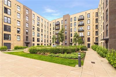 20/11 Margaret Thomson Crescent, Leith, Edinburgh, EH6 7FD - image 1
