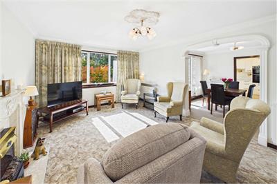 Flat 4, 13 South Oswald Road, Edinburgh, EH9 2HQ - image 2