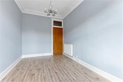 4/5 Craigcrook Place, Blackhall, Edinburgh, EH4 3NG - image 4