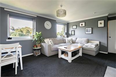 6/6 Peveril Terrace, Edinburgh, EH16 6BZ - image 3