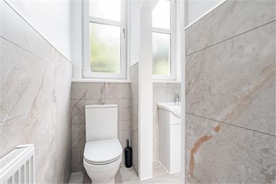 35/5 Bryson Road, Edinburgh, EH11 1DY - image 12