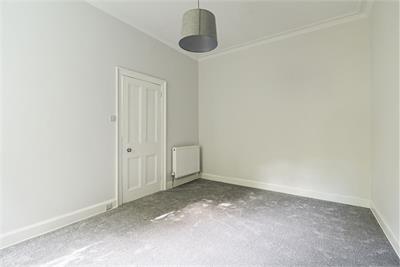 35/5 Bryson Road, Edinburgh, EH11 1DY - image 10