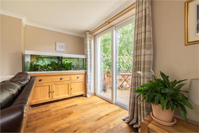 26 Dolphin Avenue, Edinburgh, EH14 5RD - image 4