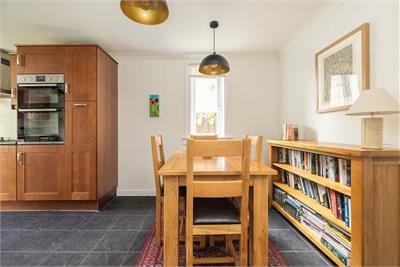 26 Dolphin Avenue, Edinburgh, EH14 5RD - image 6