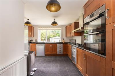 26 Dolphin Avenue, Edinburgh, EH14 5RD - image 7