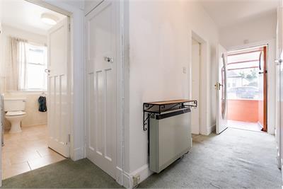 32 Craiglockhart Dell Road, Edinburgh, EH14 1JP - image 16