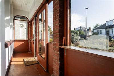 32 Craiglockhart Dell Road, Edinburgh, EH14 1JP - image 18