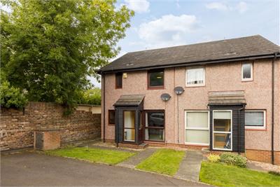 15 Meadowfield Court, Willowbrae, EH8 7NA - image 1