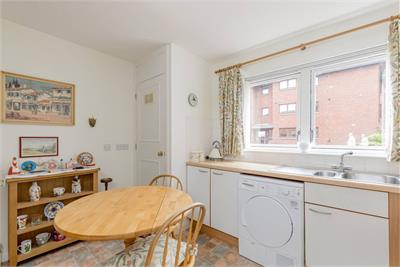 7 Glasclune Court, North Berwick, EH39 4RD - image 9