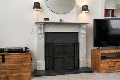 7/4 Comiston Road, Morningside, Edinburgh, EH10 6AA - image 4