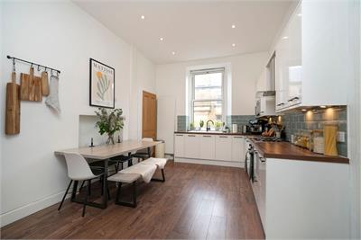 7/4 Comiston Road, Morningside, Edinburgh, EH10 6AA - image 5