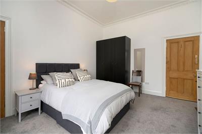 7/4 Comiston Road, Morningside, Edinburgh, EH10 6AA - image 9