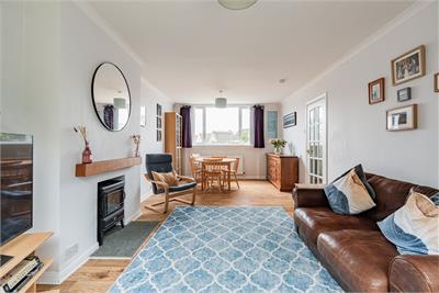 7 Duddingston Loan, Edinburgh, EH15 1SN - image 3