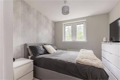 126 Eagles View, Livingston, EH54 8AJ - image 4