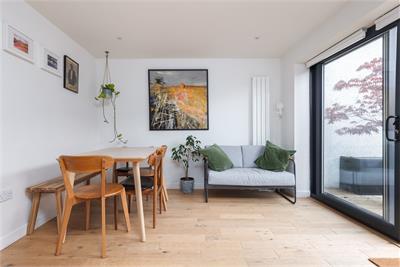 64 Barntongate Drive, Barnton, Edinburgh, EH4 8BY - image 4