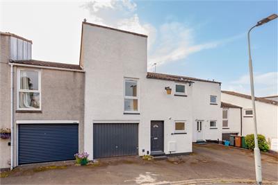 64 Barntongate Drive, Barnton, Edinburgh, EH4 8BY - image 1