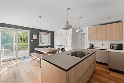 26 Edderston Road, Peebles, EH45 9DT - image 5