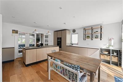 26 Edderston Road, Peebles, EH45 9DT - image 7