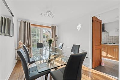 212 Baberton Mains Drive, Edinburgh, EH14 3EA - image 4