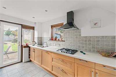 212 Baberton Mains Drive, Edinburgh, EH14 3EA - image 5