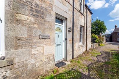 Hearthstane Cottage, Teapot Lane, Main Street, West Linton, EH46 7EA - image 2