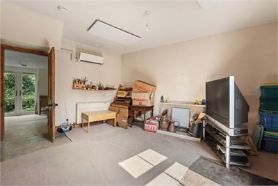 Hearthstane Cottage, Teapot Lane, Main Street, West Linton, EH46 7EA - image 6