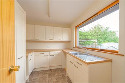 Wooden View, Eckford, Kelso, TD5 8LG - image 10