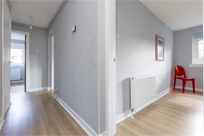 32/7 Hoseason Gardens, Edinburgh, EH4 7HB - image 12