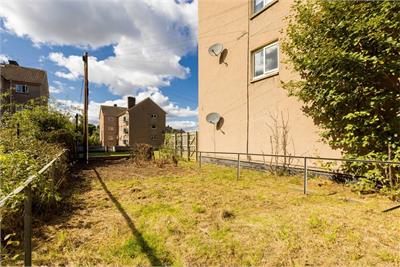 32/7 Hoseason Gardens, Edinburgh, EH4 7HB - image 15