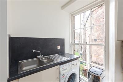 12/1 Morningside Road, Edinburgh, EH10 4DB - image 12