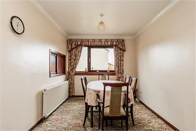 18 Buckstone Circle, Edinburgh, EH10 6XB - image 17