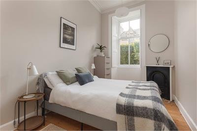Pf1, 10 Murrayfield Place, Edinburgh, EH12 6AA - image 6