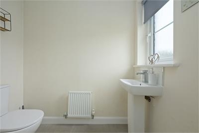 53 McBaith Way, Dunfermline, KY11 8YY - image 10