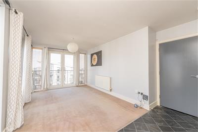 Flat 15, 51 Waterfront Park, Edinburgh, EH5 1BA - image 5