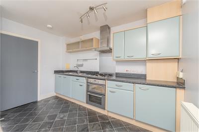 Flat 15, 51 Waterfront Park, Edinburgh, EH5 1BA - image 8