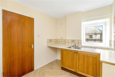1/40 Maritime Court, Chapel Lane, The Shore, Edinburgh, EH6 6ST - image 6
