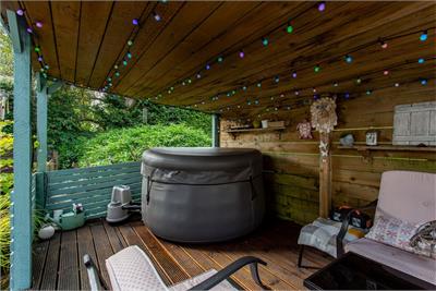 11 Loch Road, Bridge of Weir, PA11 3NB - image 21