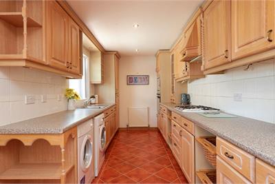 19 Glen Tarbert Drive, Neilston, G78 3QL - image 6