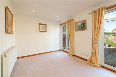 19 Glen Tarbert Drive, Neilston, G78 3QL - image 10