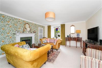 51/3 Portland Street (Garden flat), Edinburgh, EH6 4AZ - image 4