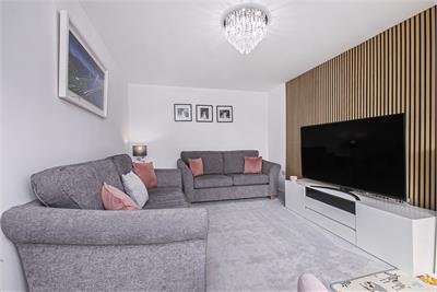 33 Spowart Drive, Dunfermline, KY12 9FP - image 4