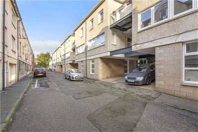 72 Trafalgar Lane, Leith, Edinburgh, EH6 4DQ - image 1