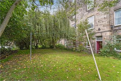 13/12 Caledonian Place, Edinburgh, EH11 2AW - image 17