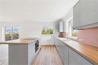 25 Turnhouse Road, Maybury, Edinburgh, EH12 0AX - image 3