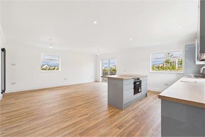 25 Turnhouse Road, Maybury, Edinburgh, EH12 0AX - image 5